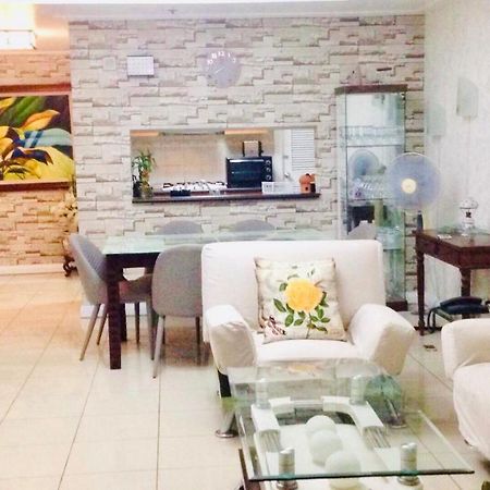 67 Sqm. Condo Unit In Robinson Place Residences مانيلا المظهر الخارجي الصورة