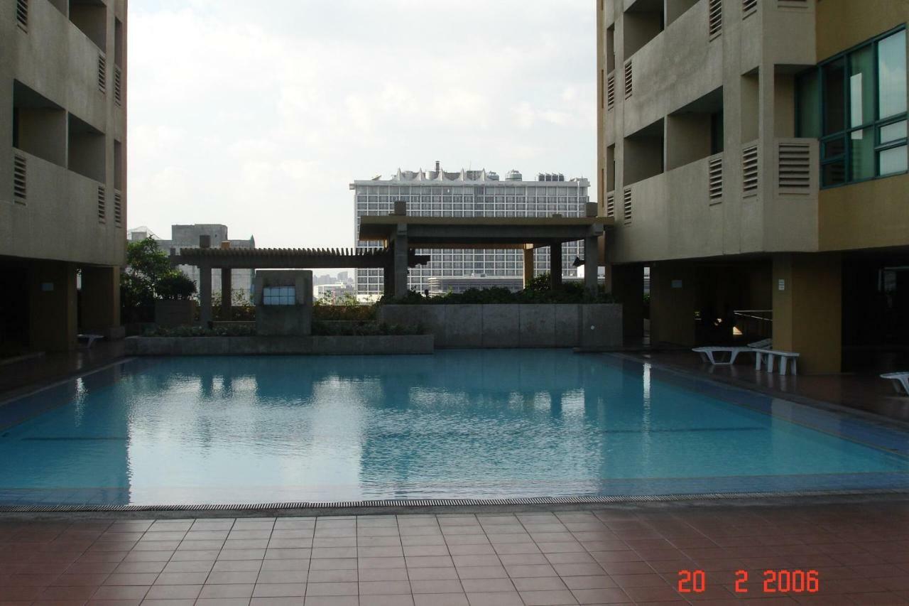 67 Sqm. Condo Unit In Robinson Place Residences مانيلا المظهر الخارجي الصورة
