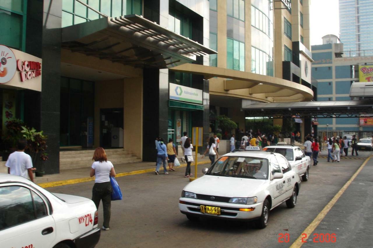 67 Sqm. Condo Unit In Robinson Place Residences مانيلا المظهر الخارجي الصورة