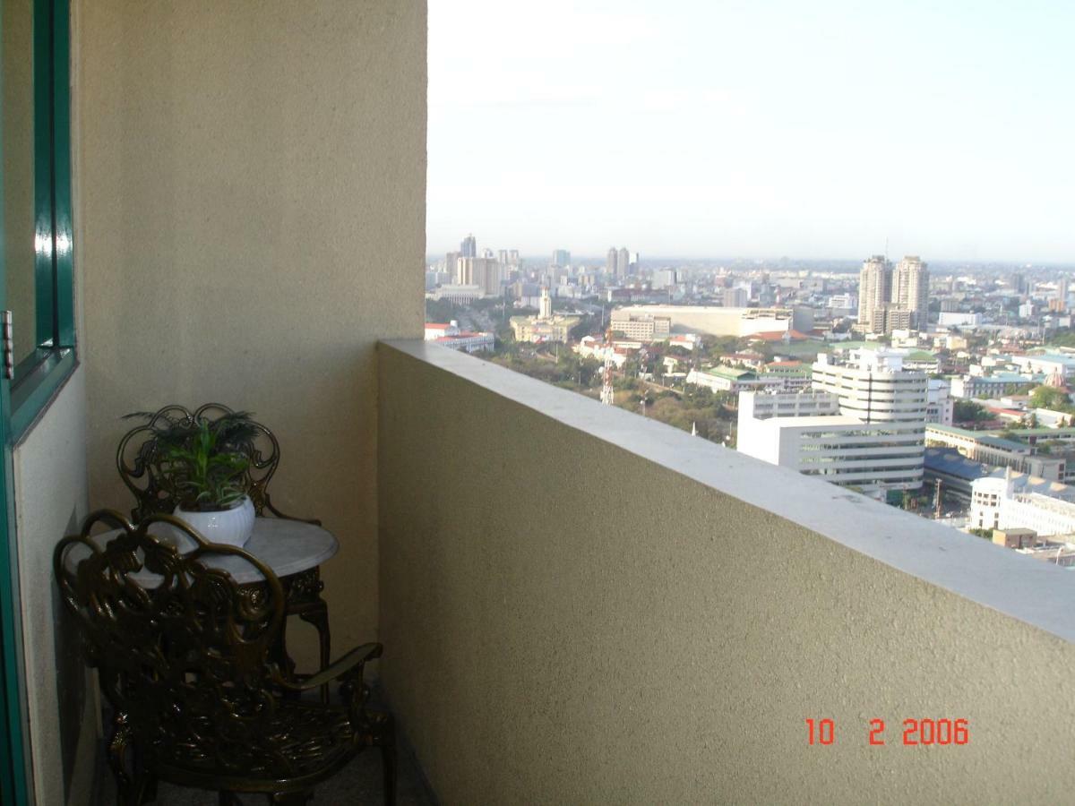 67 Sqm. Condo Unit In Robinson Place Residences مانيلا المظهر الخارجي الصورة